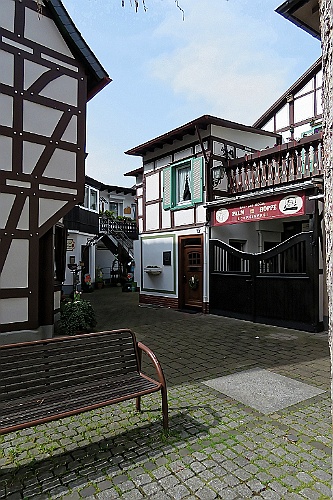 BadNeu (29)